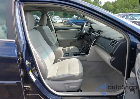 2017 Toyota Camry Xle z USA, uszkodzony, nr VIN 4T1BF1FK2HU630155